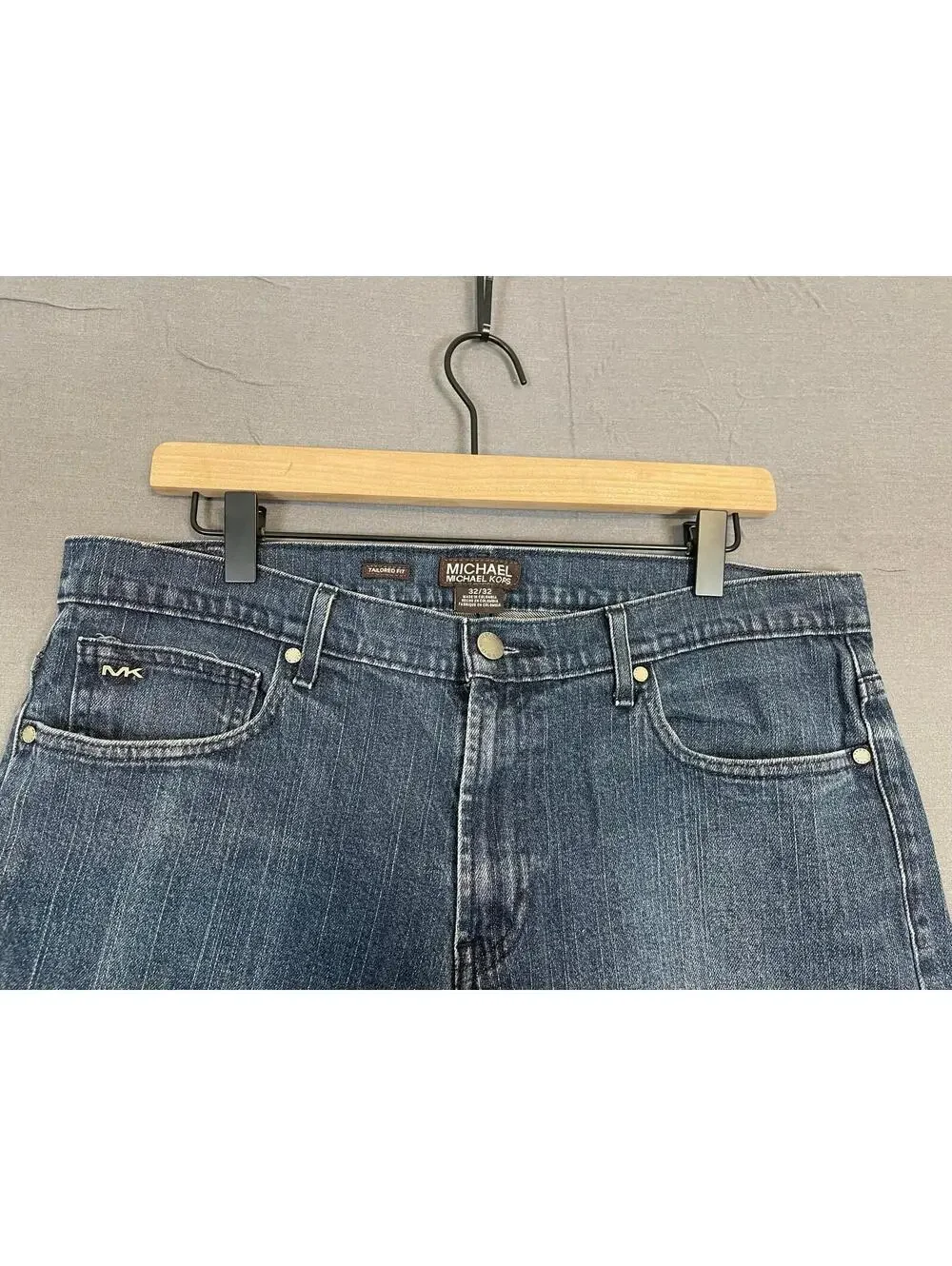 Michael Kors Tailored Fit Women's Size 32 X 32 Dark Wash Blue Denim Jeans